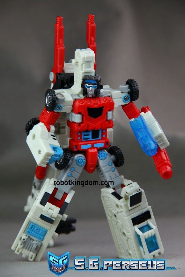 TFC Toys Exclusive Safe Guard Perseus Combiner In Hand Image  (10 of 22)